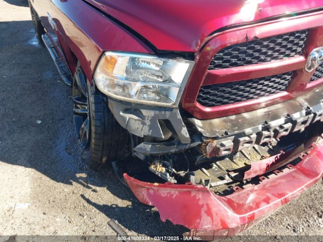 1C6RR6FT5JS127132 RAM 1500 Express  4x2 6'4 Box