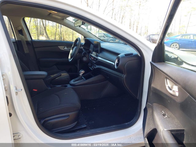 3KPF24AD3KE041519 KIA Forte Lxs