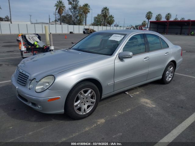 2003 MERCEDES-BENZ E 320 WDBUF65J23A137300 Photo 1