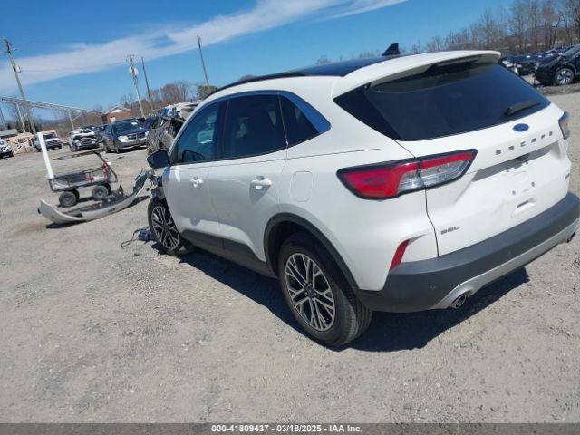 1FMCU9H68LUB56813 Ford ESCAPE SEL
