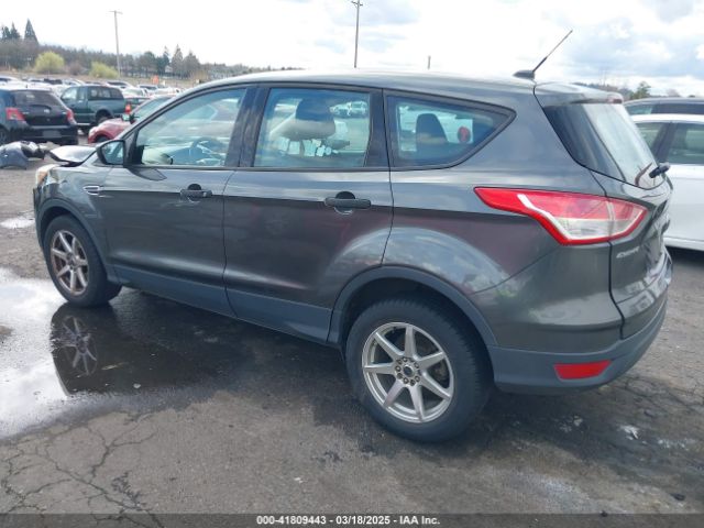 1FMCU0F78FUB96238 Ford ESCAPE S