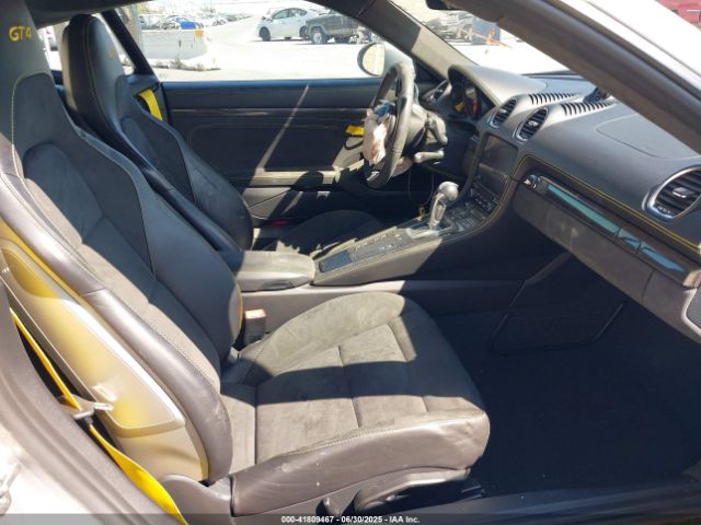 2022 PORSCHE 718 CAYMAN WP0AC2A82NS275201 Photo 4