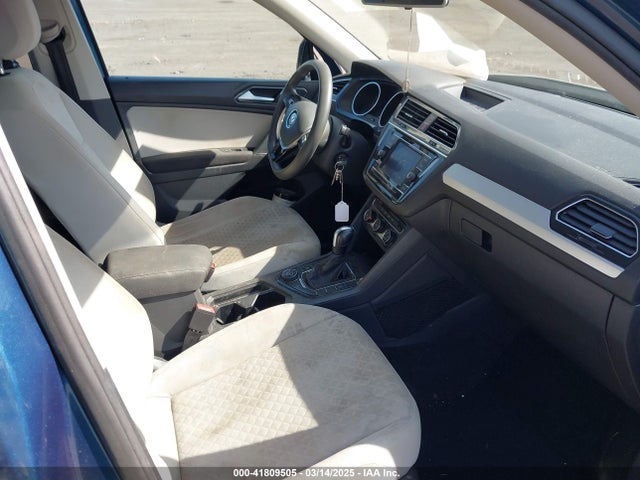 3VV0B7AX9JM159226 Volkswagen Tiguan 2.0t S