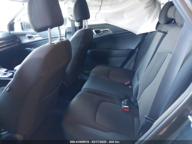 KNDPU3AF9P7049528 KIA Sportage Lx