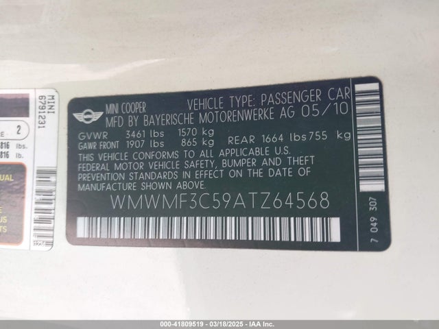 2010 MINI COOPER WMWMF3C59ATZ64568 Photo 8