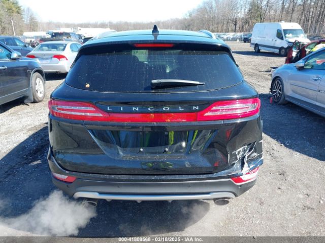 5LMCJ1D98JUL18170 Lincoln Mkc Premiere