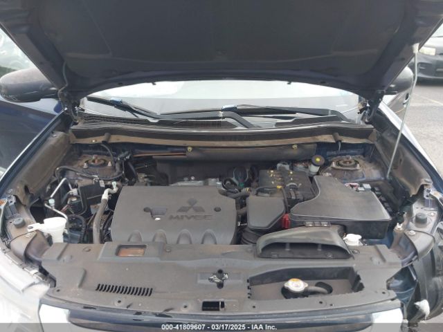 JA4AD2A35GZ014120 Mitsubishi Outlander Es