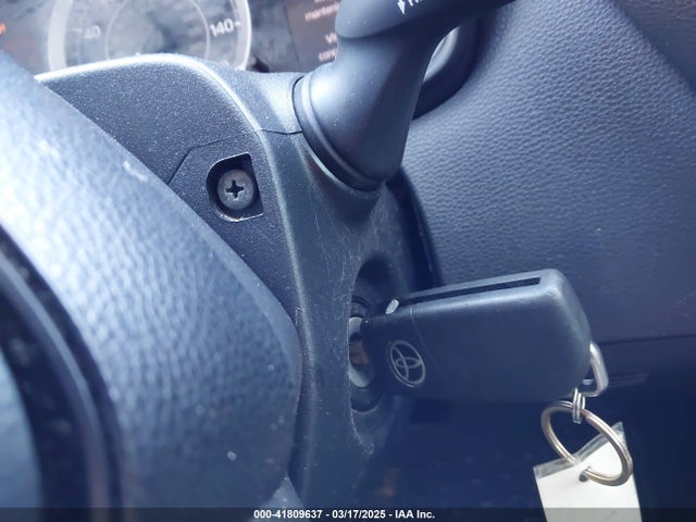 JTDEPRAE0LJ095741 Toyota COROLLA LE