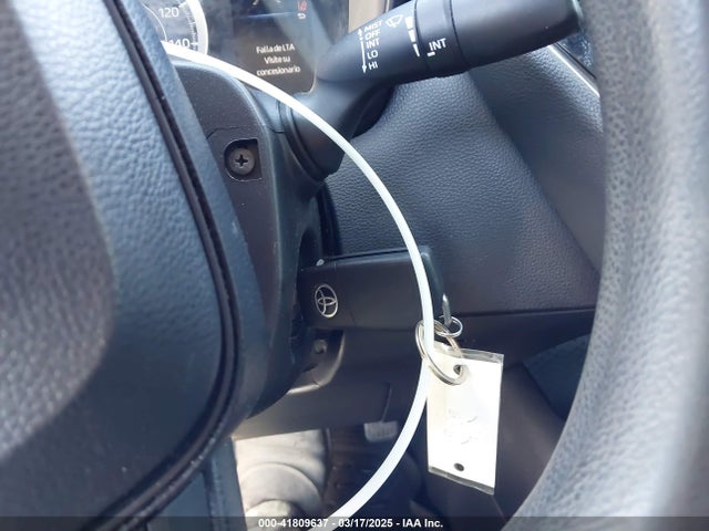 JTDEPRAE0LJ095741 Toyota COROLLA LE