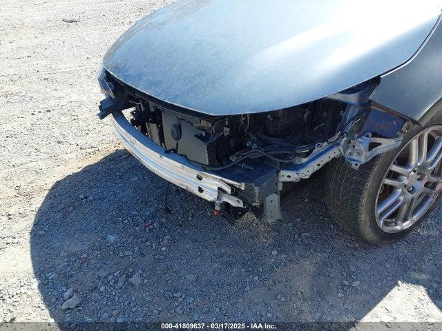 JTDEPRAE0LJ095741 Toyota COROLLA LE