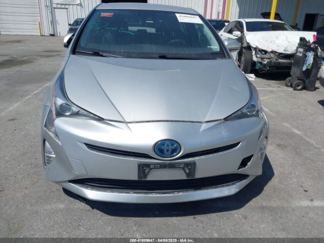 JTDKARFU4G3519937 Toyota Prius Three Touring