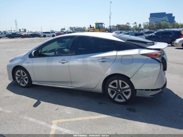 JTDKARFU4G3519937 Toyota Prius Three Touring