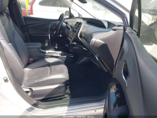 JTDKARFU4G3519937 Toyota Prius Three Touring