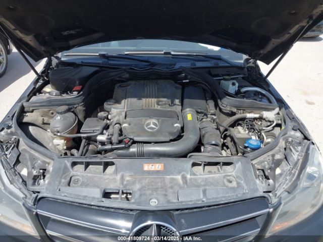 WDDGJ4HBXFG383850 Mercedes-Benz C 250