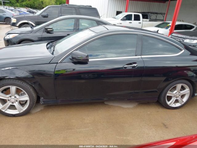 WDDGJ4HBXFG383850 Mercedes-Benz C 250