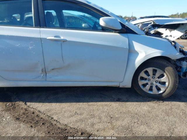 KMHCT5AE6HU357260 Hyundai ACCENT SE