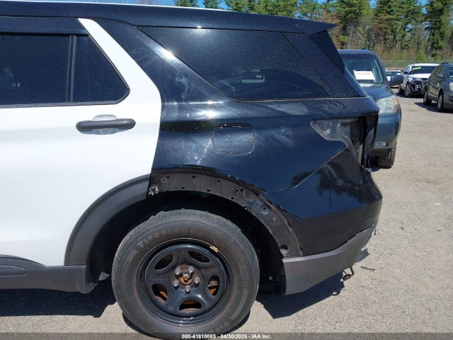 Ford Police Interceptor 2022 1FM5K8AB0NGA54438 Image 18