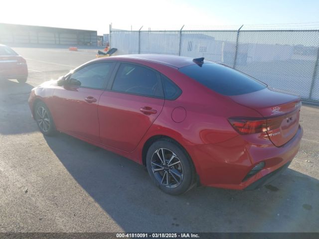 3KPF24AD4NE472102 KIA Forte Lxs
