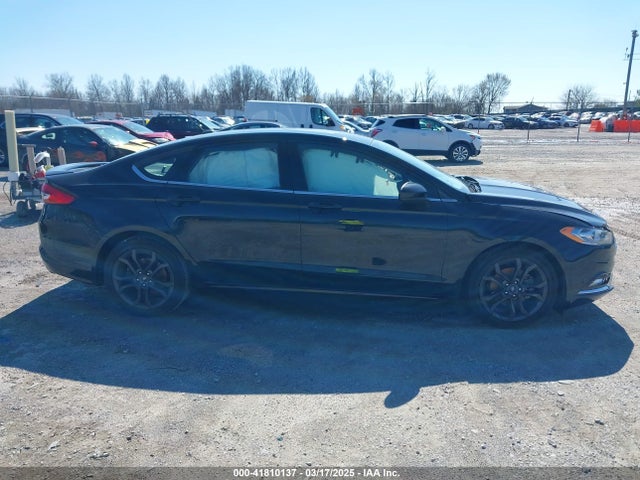 3FA6P0HD5JR239290 Ford FUSION SE