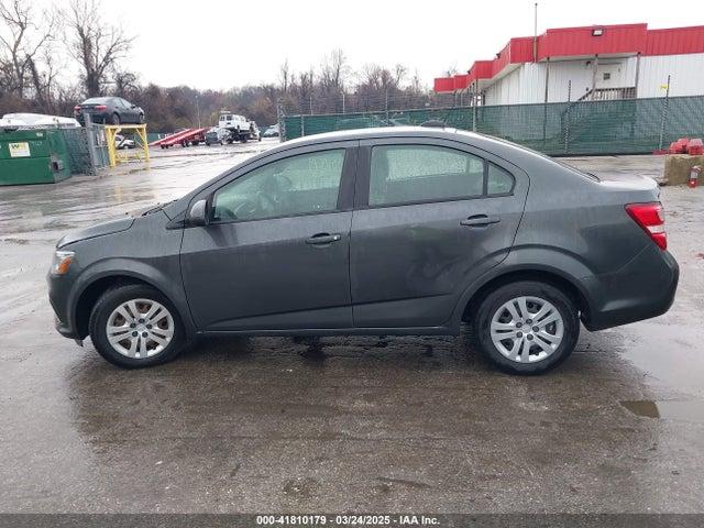 1G1JB5SG8J4114322 Chevrolet Sonic Ls Auto