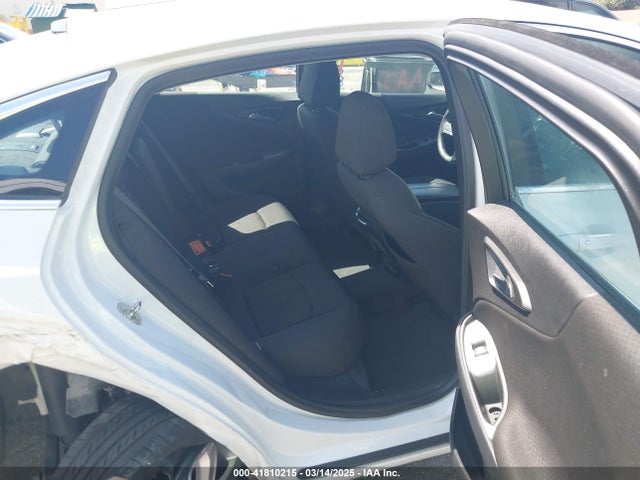 1G1ZD5ST6PF166541 Chevrolet Malibu Fwd 1lt