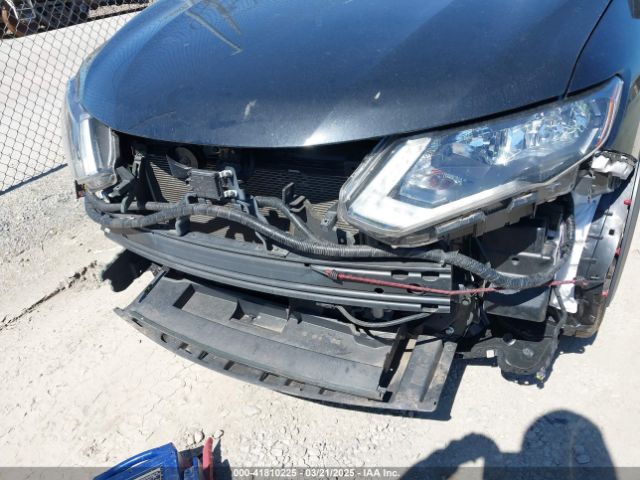 5N1AT2MV8HC849781 Nissan ROGUE SV