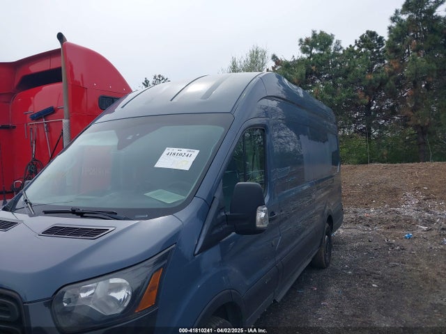 1FTYR3XMXKKA97928 Ford Transit-250