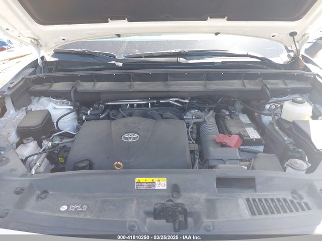 5TDGZRAH7NS559885 Toyota Highlander Xle