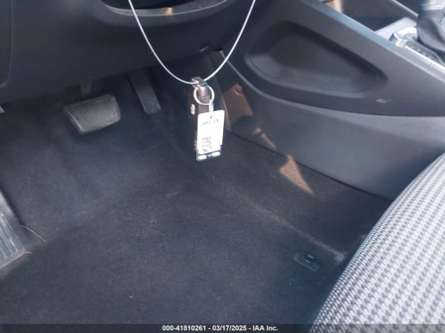KM8K22ABXNU771933 Hyundai Kona Se