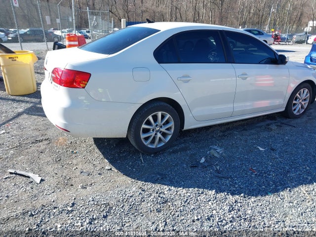 2012 Volkswagen Jetta 2.5l Se მანქანა იყიდება აუქციონზე, vin: 3VWDP7AJ5CM377161, აუქციონის ნომერი: 41810404