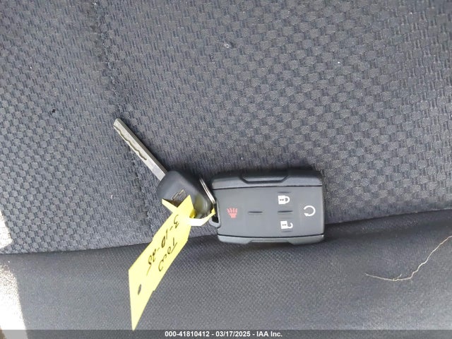 3GCUKREC8HG490827 Chevrolet Silverado 1500 1lt