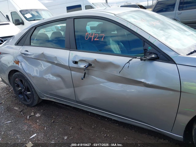 5NPLM4AG1MH002031 Hyundai ELANTRA SEL
