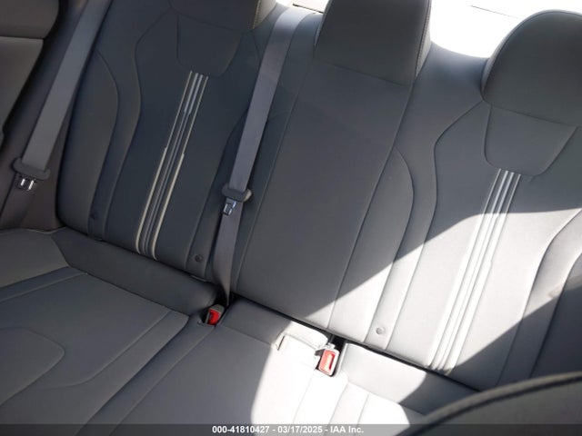 5NPLM4AG1MH002031 Hyundai ELANTRA SEL