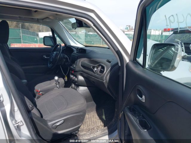 ZACCJBBH5HPF52639 Jeep Renegade Altitude 4x4