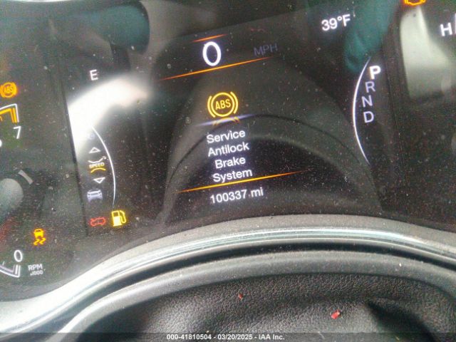 1C4RJFAG2HC926896 Jeep Grand Cherokee Altitude 4x4