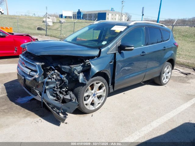 1FMCU9J9XKUC26167 Ford Escape Titanium