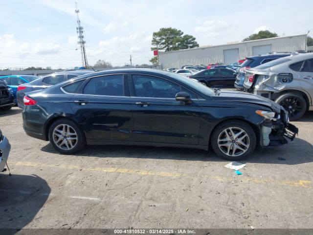 3FA6P0H79ER142903 Ford FUSION SE