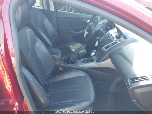 1FADP3F28EL166043 Ford FOCUS SE