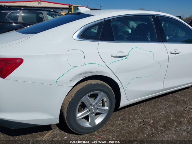 1G1ZD5ST0PF208248 Chevrolet Malibu Fwd 1lt