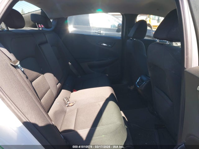 1G1ZD5ST0PF208248 Chevrolet Malibu Fwd 1lt