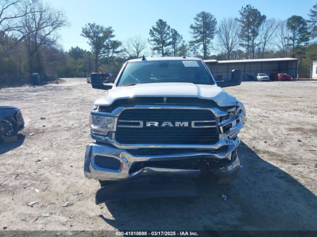 3C6UR5DL6LG141123 RAM 2500 Big Horn  4x4 6'4 Box
