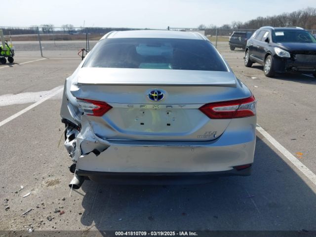 4T1B21HK6JU004767 Toyota Camry Hybrid Xle