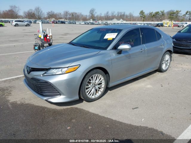 4T1B21HK6JU004767 Toyota Camry Hybrid Xle