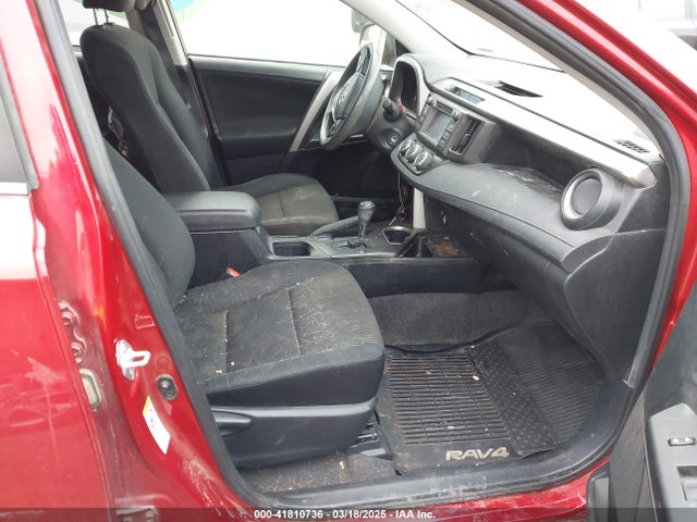 JTMBFREV3HJ126942 Toyota RAV4 LE