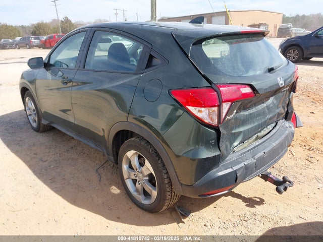 3CZRU6H3XJG727005 Honda HR-V LX