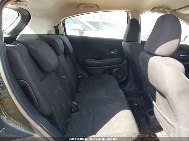 3CZRU6H3XJG727005 Honda HR-V LX