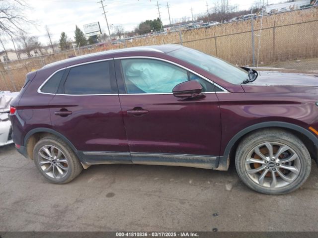5LMCJ2D93KUL21128 Lincoln MKC SELECT