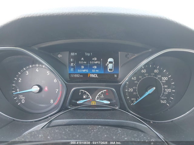 1FADP3K25HL305961 Ford FOCUS SE