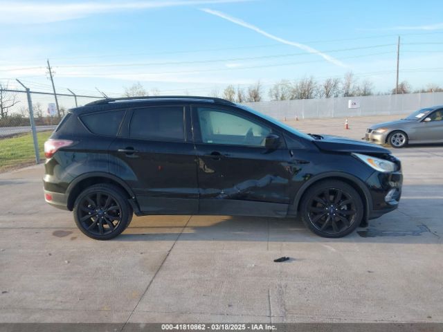1FMCU0G98HUB01714 Ford ESCAPE SE