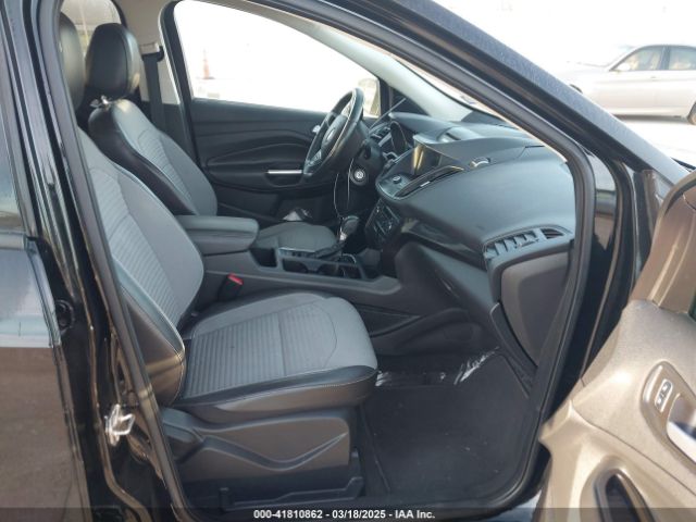 1FMCU0G98HUB01714 Ford ESCAPE SE